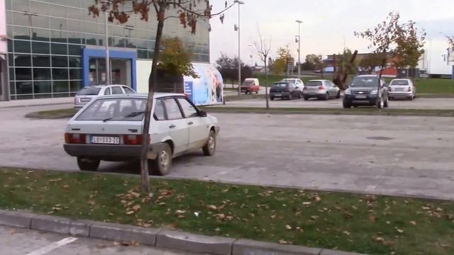 ПУТЕШЕСТВИЕ НА АВТОДОМЕ ~ БЕЗОПАСНЫЕ ПАРКОВКИ В СЕРБИИ смотреть онлайн