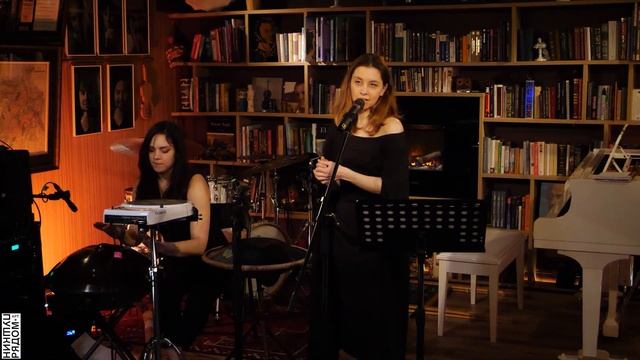 Аглая Соловьёва "Солнечное сплетение". Часть 2 смотреть онлайн