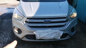 Форд Куга -  ЗАМЕНА ЛАМПОЧКИ В ПРОТИВОТУМАНКЕ ЗА 10 МИНУТ.