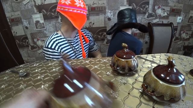 ОТВРАТИТЕЛЬНЫЕ ГОРШОЧКИ С ПОДЛОЙ ЕДОЙ смотреть онлайн