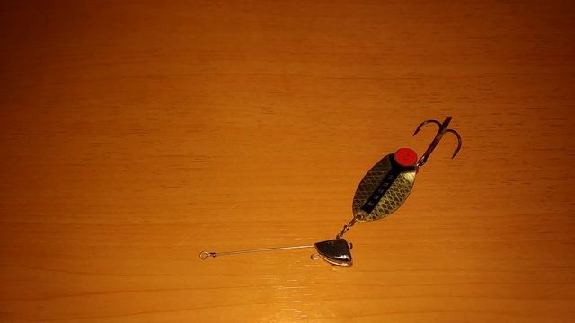 Лучшая необычная вращающаяся блесна Mepps Lusox смотреть онлайн