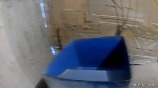 Как дробить зерно. Готовим корм для животных. смотреть онлайн