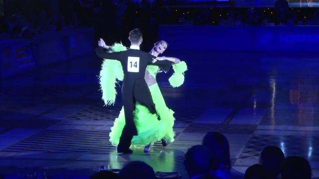 Сергей Парахин - Валентина Парахина, English Waltz смотреть онлайн