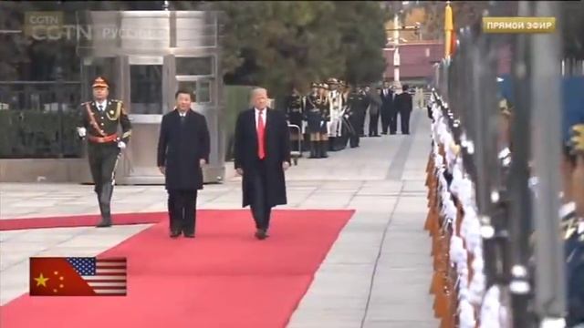 Си Цзиньпин с супругой Пэн Лиюань встретились с Дональдом Трампом и его женой Меланией [Age0+]