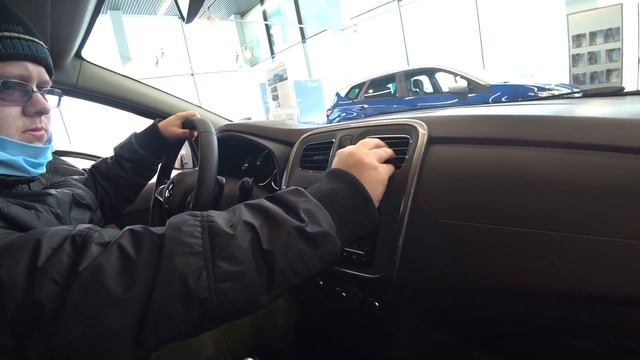 Смотрю Рено Логан. Но Весточка ждет... смотреть онлайн