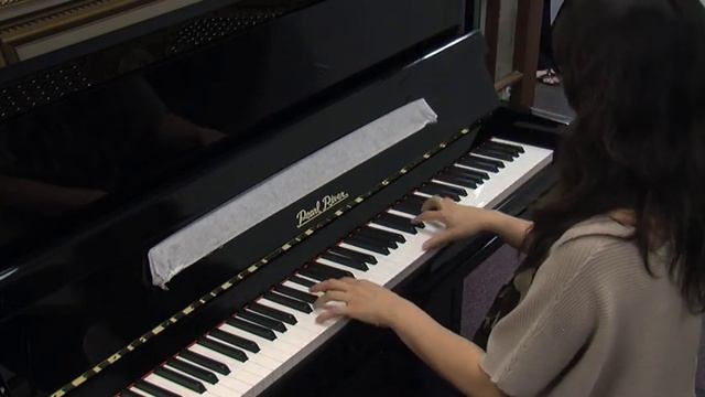 Pearl River Piano Demo - Wei-Wei Wang смотреть онлайн