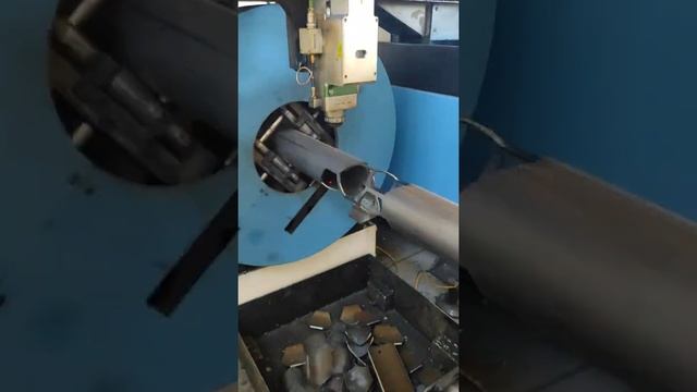 Производство уличных светильников из круглой трубы D89х4 мм. на лазерном станке (полное видео) смотреть онлайн