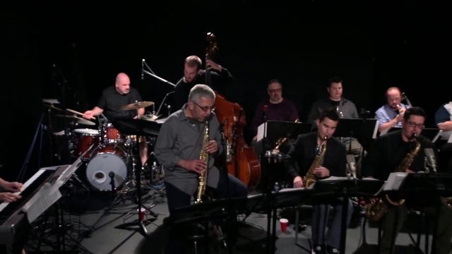 NORMAN DAVID AND THE ELEVENTET "GET OUT OF TOWN" - www.eleventet.com смотреть онлайн