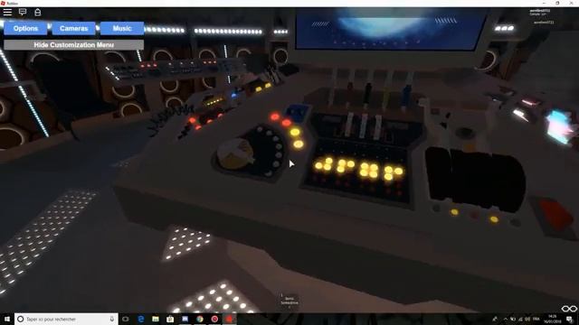 11th/12th Tardis Doctor Who Roblox смотреть онлайн