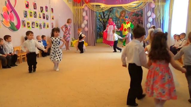 Утренник в детском саду 8 марта у Ярослава смотреть онлайн