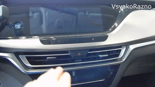 CHANGAN CS35PLUS 128 л с 6АТ китайский SKODA KAROQ обзор смотреть онлайн