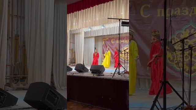 Калмыцкий танец??? #калмыкия #танцы смотреть онлайн