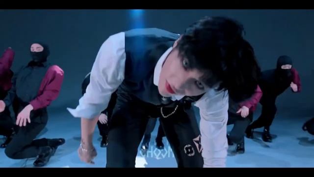 Hyunjin Solo Dance Artist Of The Month