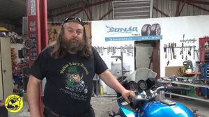 Для чего нужны грузики на руль