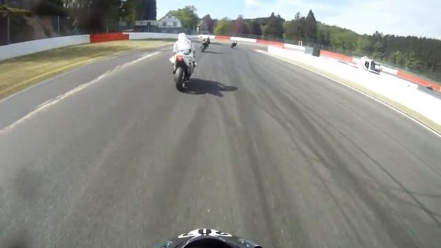Spa-Francorchamps Onboard HD, Suzuki GSX-R 750 k7, Best Lap 2:49, Dominic Cote-V. смотреть онлайн