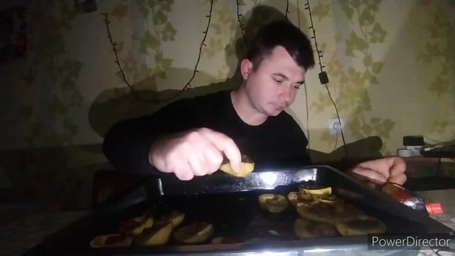 МУКБАНГ ? ОБЖОР КАРТОШКА З САЛОМ З ДУХОВКЕ / ВЕСЬ ДЕНЬ БЕЗ СВЕТА смотреть онлайн