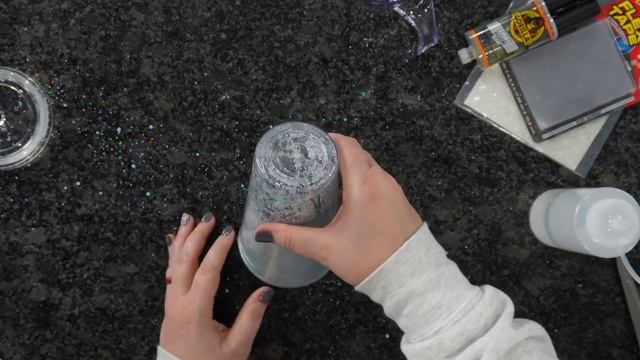 ❄️ Snow Globe Tumbler With Glue | Christmas Crafts 2021 смотреть онлайн