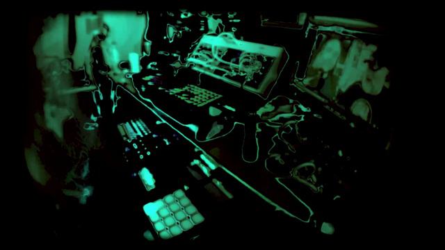 Loop of the Day #86: Using Disting MK4 Sample and Hold to control DFAM / Mother-32/Plaits - Live Ja смотреть онлайн