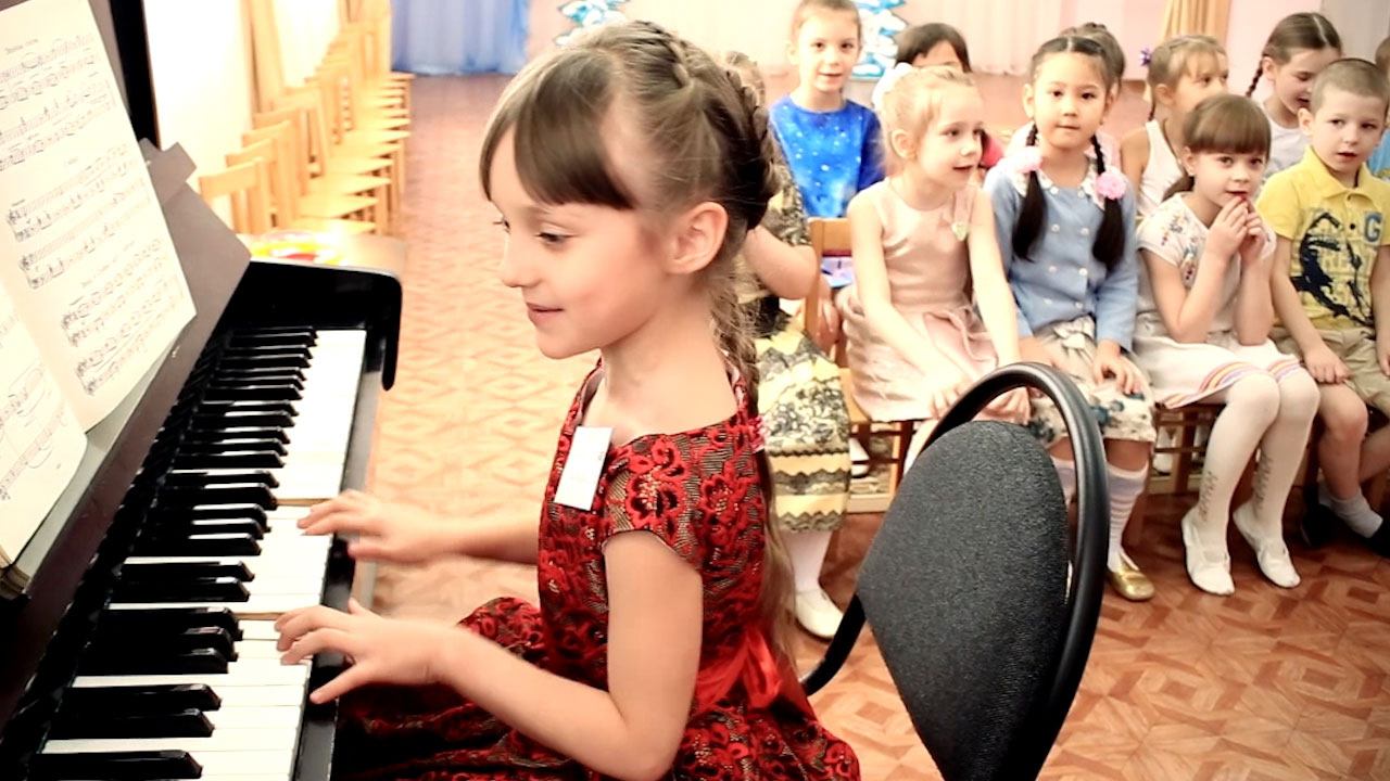 «Добро пожаловать или один день из жизни детского сада» смотреть онлайн