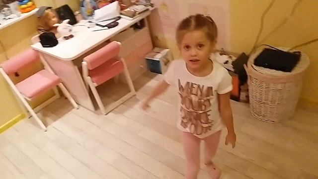 Песня просто просто мы маленькие звезды. смотреть онлайн