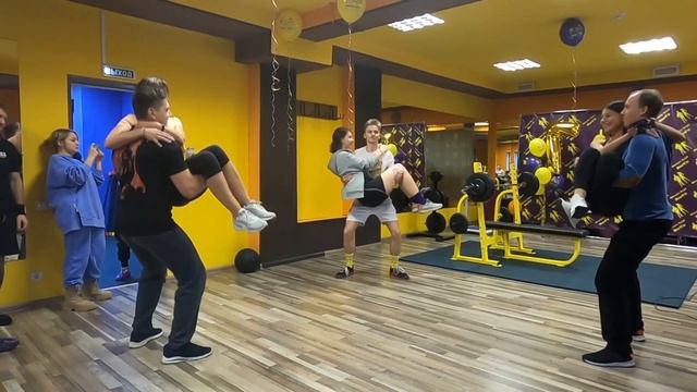 Фитнес клубу DorFit 7 лет! смотреть онлайн
