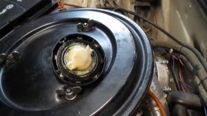 Эмульсия под крышкой клапанов!!!