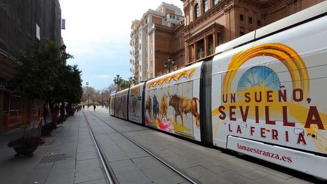 Жизнь в Испании: церкви, площади, фонтаны | Испанции с их приколами | Достопримечательности Севильи смотреть онлайн