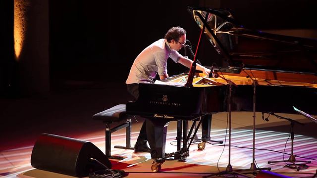 Yaron Herman смотреть онлайн