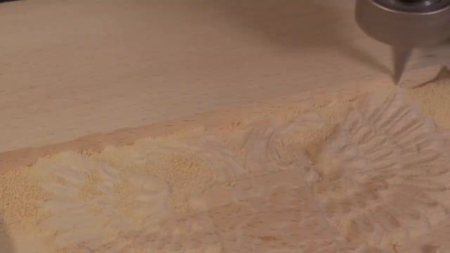 Таймлапс объёмная 3D фрезеровка герба РФ на станке Wattsan, дерево. смотреть онлайн