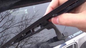 How To Replace A Honda CR-V Rear Wiper Blade-Tutorial