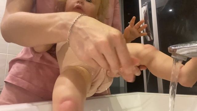 Ночь с двумя реборнами | Есения обкакалась смотреть онлайн