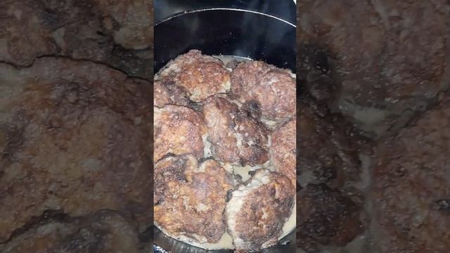 КУРИНЫЕ КОТЛЕТЫ С ГАРНИРОМ ? ? смотреть онлайн