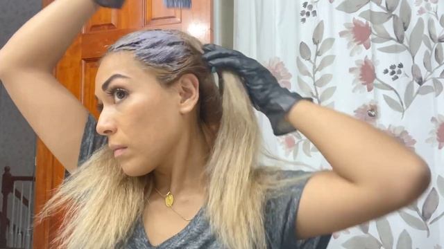 DYEING MY BLONDE HAIR PURPLE| LIME CRIME UNICORN HAIR| *TOTAL FAIL* смотреть онлайн