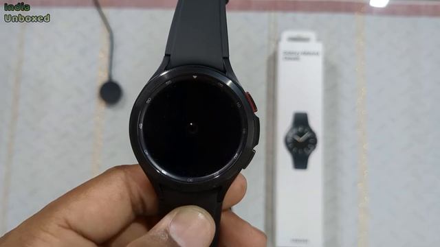 Samsung Galaxy Watch4 Classic LTE (46mm) Unboxing & Features смотреть онлайн