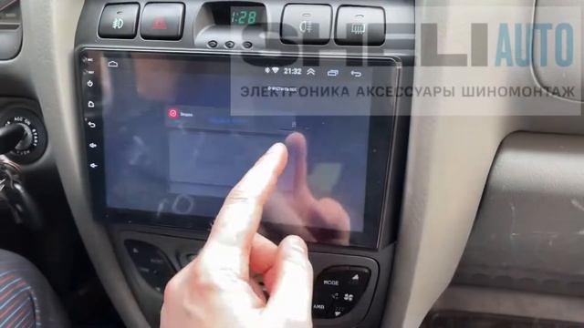 Штатная магнитола для Hyundai Santa Fe Classic (2005-2015) модель SHELI S2 на базе Android 10