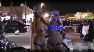 Как проходит байк фестивали в Америке "Девушки"Отрыв по полной.