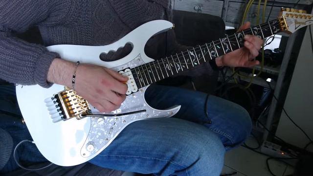 Ibanez Jem 7v Wh Improvisation
