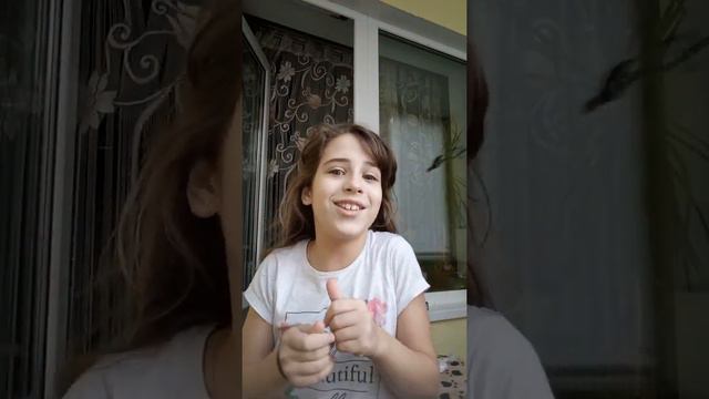 Что сделать если холодно и у тебя нету ничего под рукой смотреть онлайн