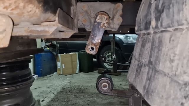 Подкатываем мост УАЗ под Газель. смотреть онлайн