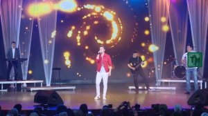 Марат  Яруллин “Чакыр гына мине” җырын башкара