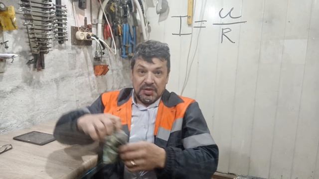 ФУНКЦИЯ для начинающих блогеров -для чего Зеркало в телефоне?! смотреть онлайн