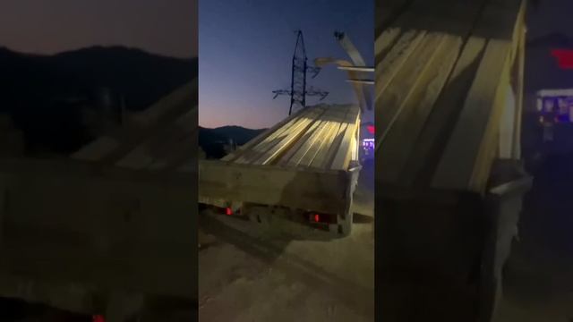 ВЕЧЕРНЯЯ ЗАГРУЗКА: ДОСКА 1 СОРТ, АРМАТУРА 12, АРМАТУРА 10. ЗАКАЗ ОТПРАВЛЯЕТСЯ В ПШАДУ / СТРОЙ РЫНОК смотреть онлайн