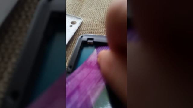 Как извлечь застрявшую microSim (микро-сим)карту смотреть онлайн