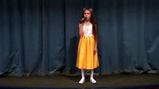 Александра Холодова "Девчонка и мальчишка" (сл. и муз. В. Началов) смотреть онлайн