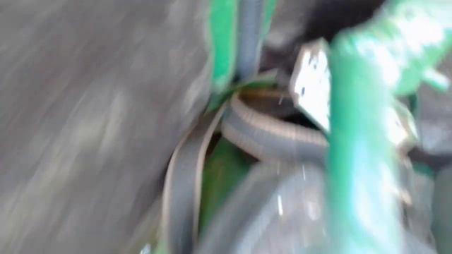 Молотим яру пшеницю і овес John Deere 935 смотреть онлайн