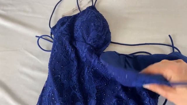 Sherri Hill vs. Windsor Prom Dresses and a Look Inside The Hermz Boutique💫 смотреть онлайн