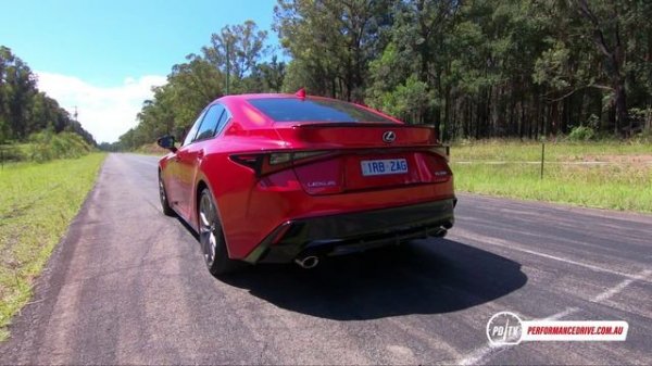 2021 Lexus IS 350 F Sport 0-100km/h & engine sound