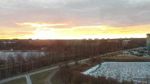 Рассвет в автозаводском районе в таймлапсе Нижний Новгород смотреть онлайн
