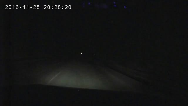 Пример записи зеркала/регистратора Q6 на плохо освещенной дороге смотреть онлайн