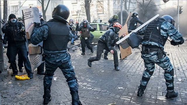 Десантник и вв МВД. смотреть онлайн